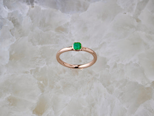 Rose Gold Emerald Ring